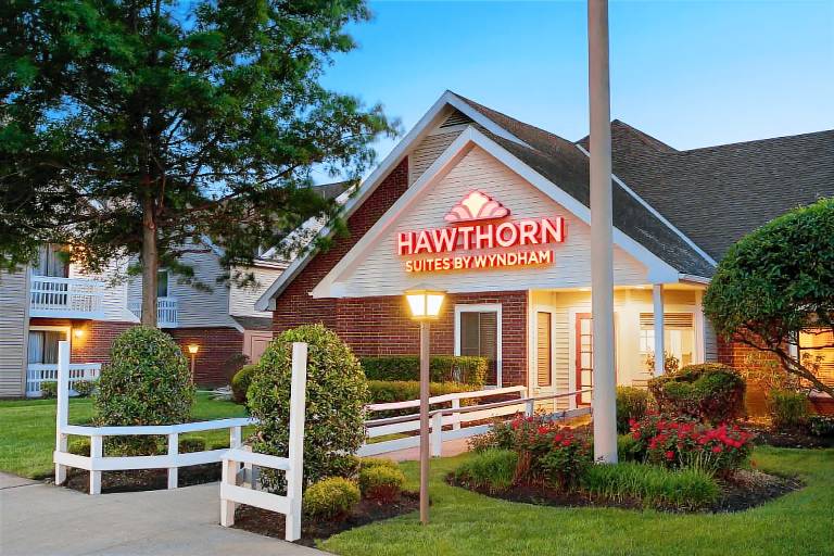 Hawthorn Suites by Wyndham Tinton Falls — photo 5
