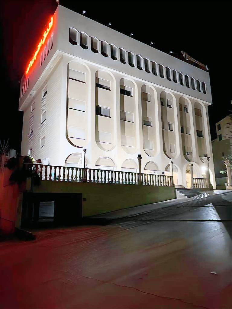 Nojoom Hotel