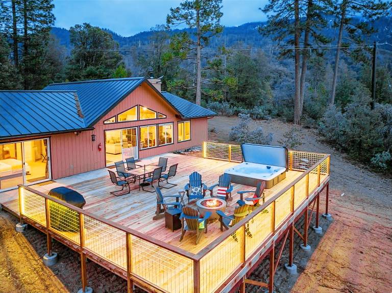 Cabin Mariposa