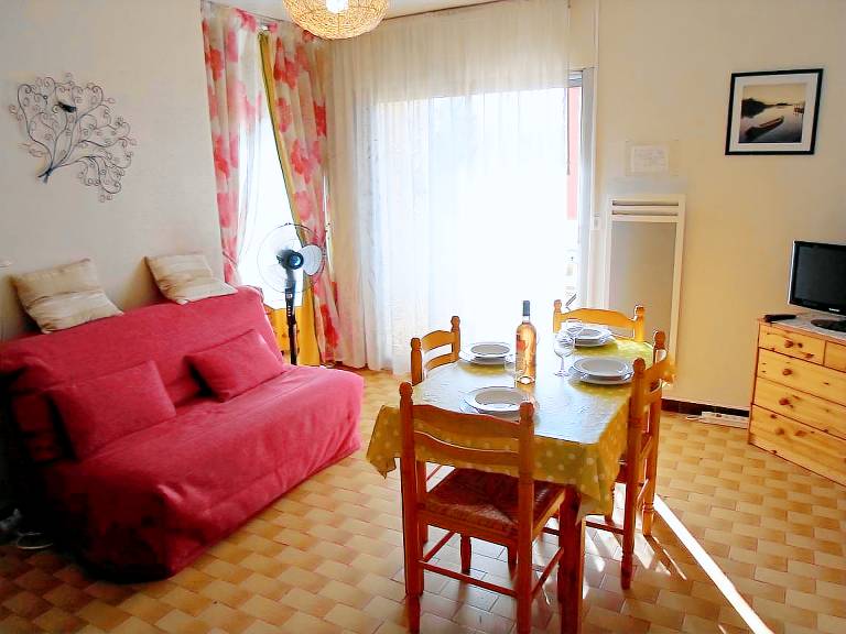 Holiday apartment with 1 room for 4 persons — photo 3