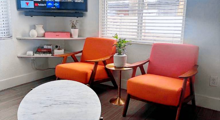 Charming house | Pets are welcome in Tampa, FL