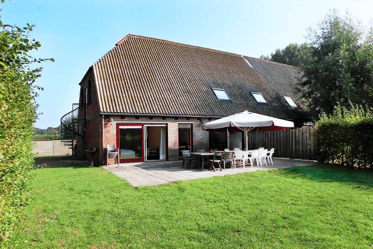 Ferienhaus in Eede f&uuml;r max. 12 Personen