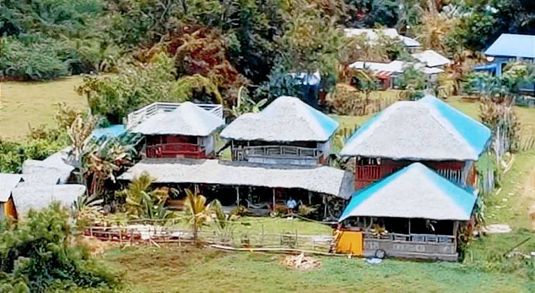 Dupas Luce Love Lodges