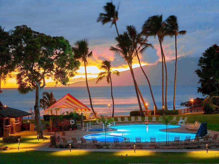 Resort Kahana