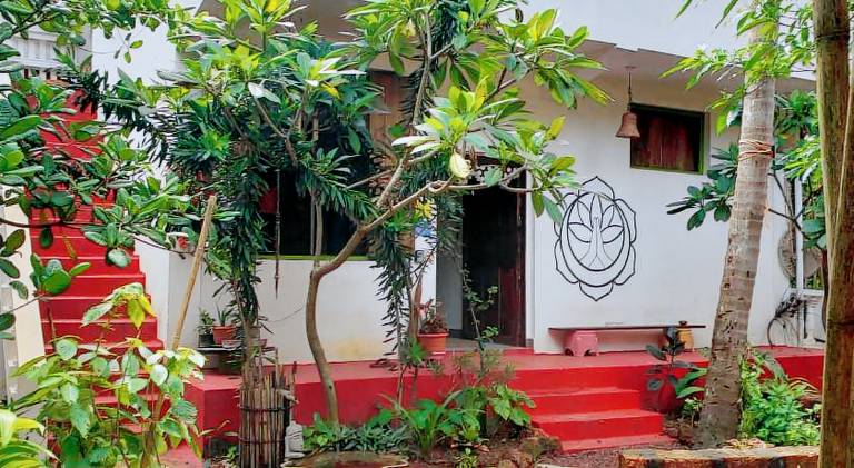 Bed and breakfast Shiroda Beach