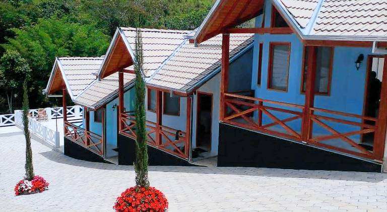 Lodge with hot tub, pool & garden | Dogs allowed in Camanducaia