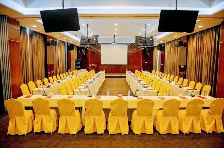 Tang Palace Hotel in Accra