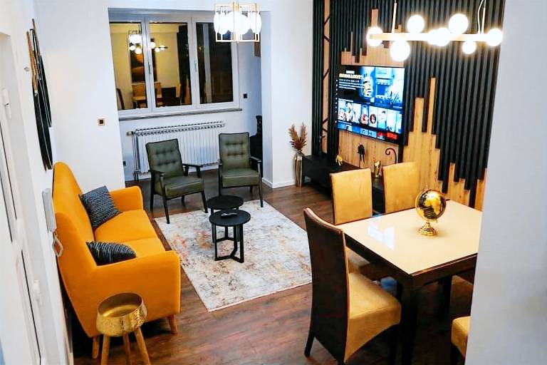 Fully equipped rental apartment with patio | Pets allowed — photo 4