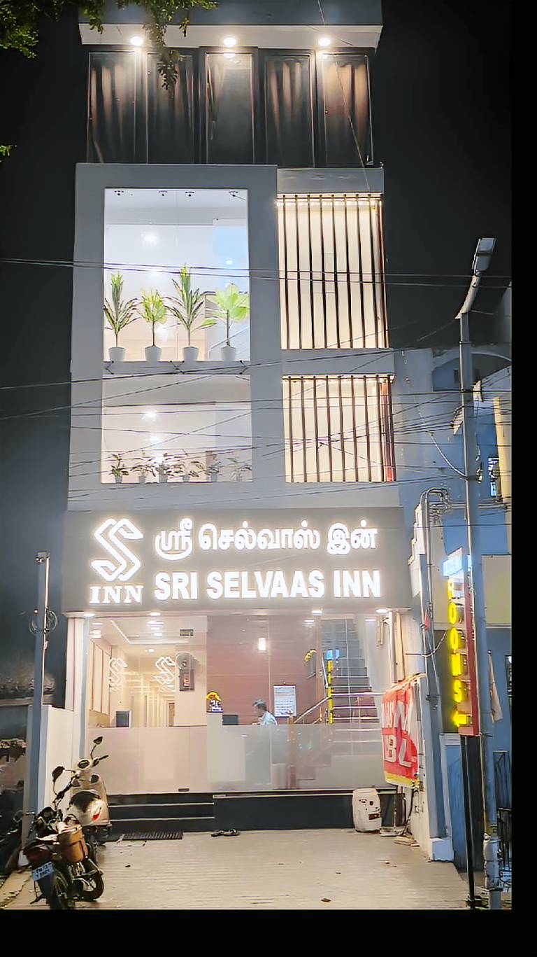 SRI SELVAAS INN