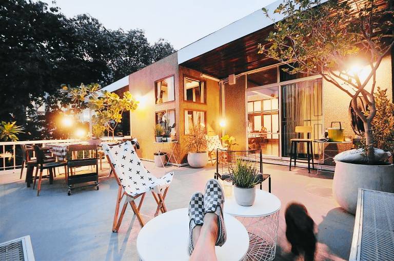 Art House Pool, Private rooms@City Center for 10 — photo 3