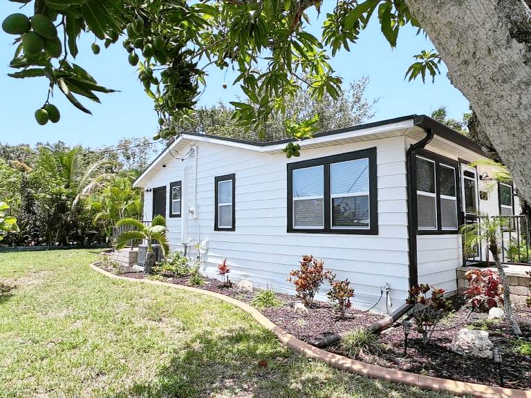 Family-friendly bungalow with grill & terrace | Pets allowed — photo 5