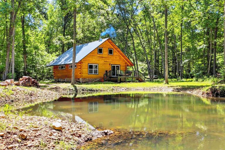 Cabin Wintergreen Resort