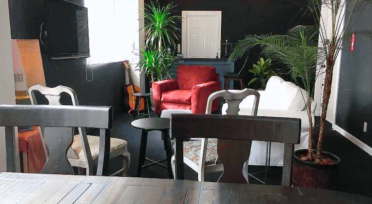 The LANAI HOSTEL — photo 5