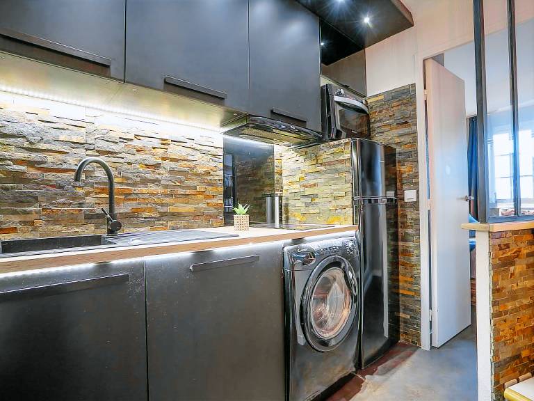 Family-oriented holiday apartment with yard, terrace & pool | Sea view | Pets are welcome — photo 4