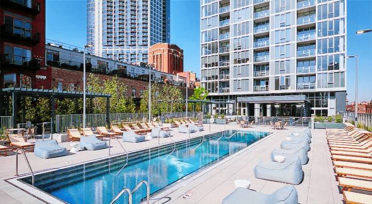 Level Chicago - River North — photo 4