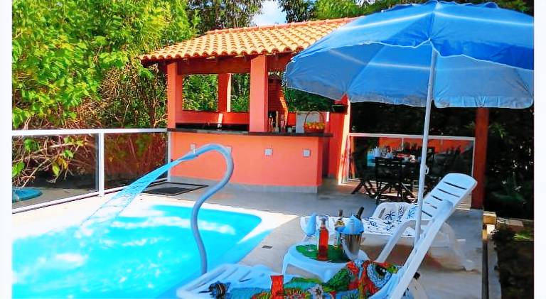Vacation home with pool | Pets allowed in Caraguatatuba