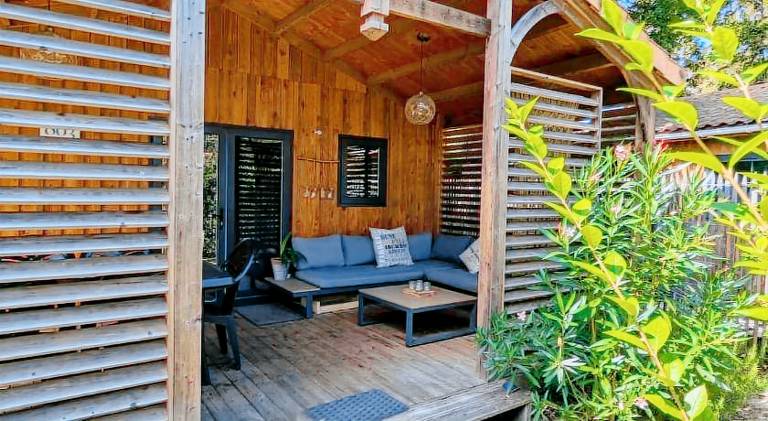 Chalet with garden, terrace & barbecue — photo 3