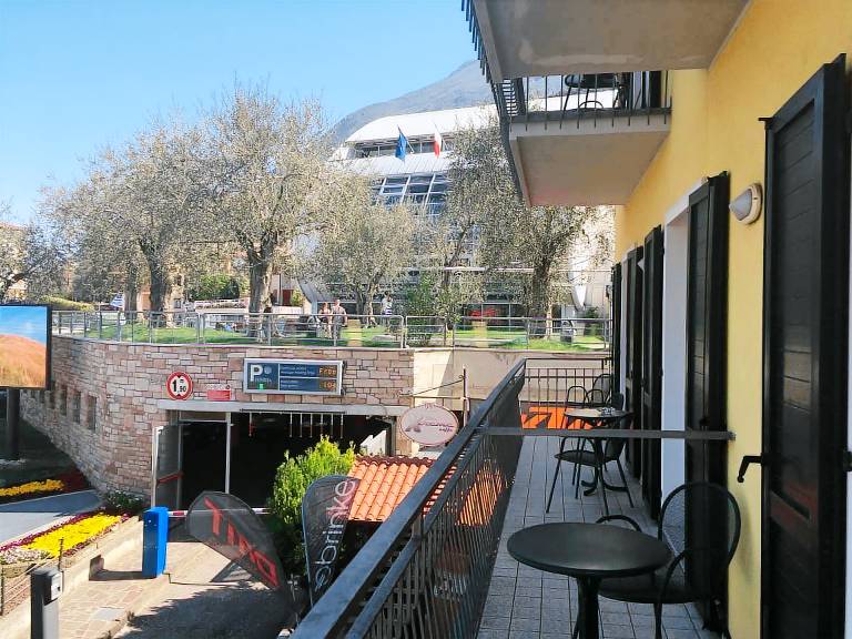 Rental apartment with 2 rooms for 4 persons — photo 3