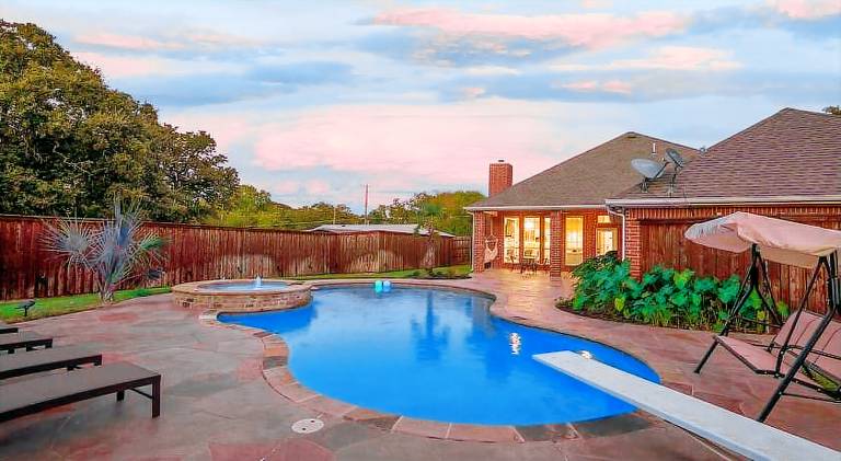 House with pool | Good for workation in Irving, TX