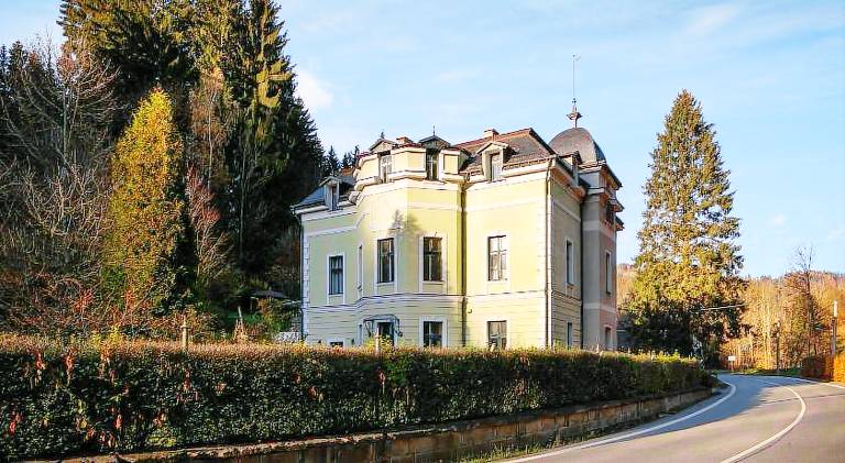 Penzion  Loukov