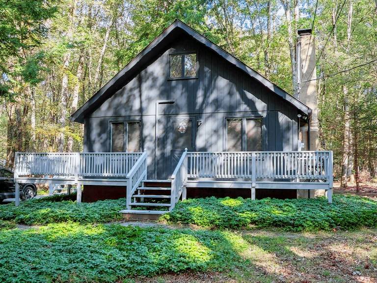 Cabin Indian Mountain Lake