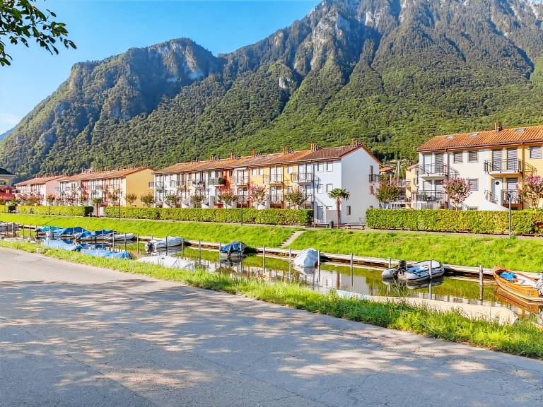Ferienwohnung in Port-Valais, Le Bouveret für max. 4 Personen Ferienwohnung in Port-Valais, Le Bouveret für max. 4 Personen