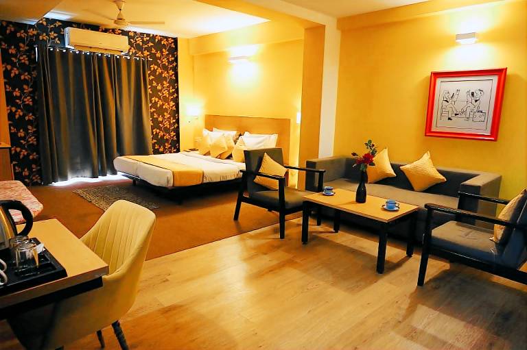 MY ONE HOTEL