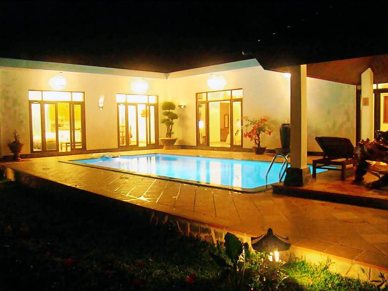 Villa tt. Dương Đông
