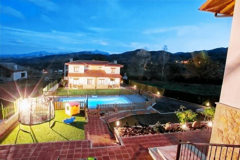 Casa  Parres