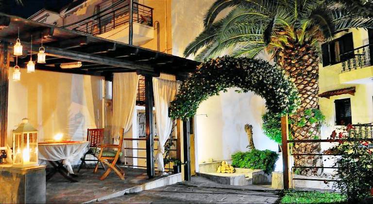 Serviced apartment with garden & terrace | Next to the beach | Pets allowed — photo 3