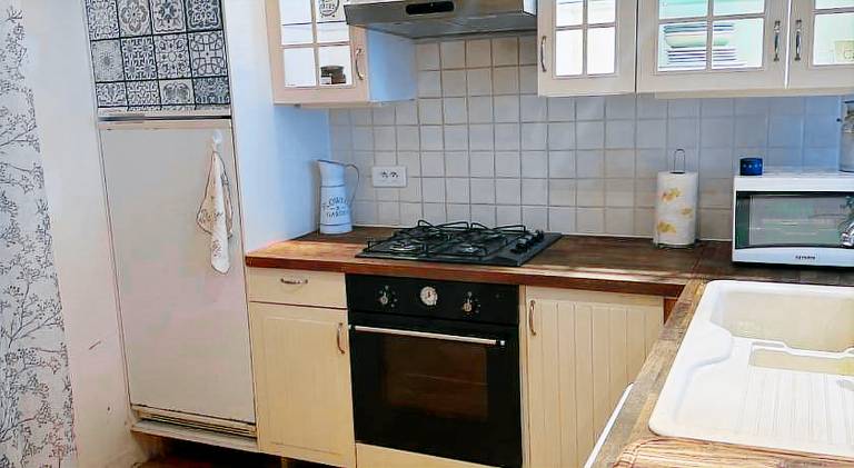 House with 2 rooms for 6 persons — photo 4