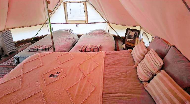 Tente glamping "Explorateurs" a la Ferme de la Cheveche — photo 2