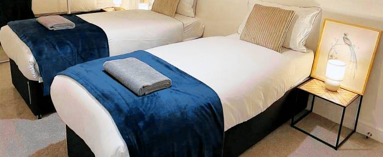 Apartment  Crawley