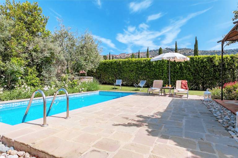 Fully equipped villa with grill, private pool & garden | Good for workation | Dogs allowed — photo 3