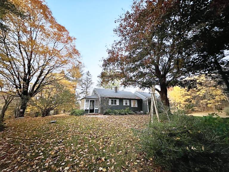Cottage  South Kent