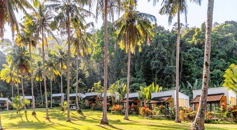 Resort Baan Khaolak Resort