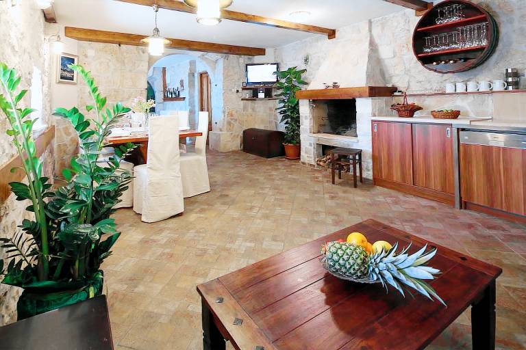 Four-bedroom house with terrace and sea view Makarska (K-22882) — photo 5