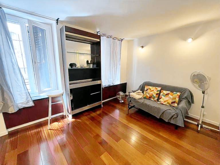 House | Pet-friendly in Suresnes
