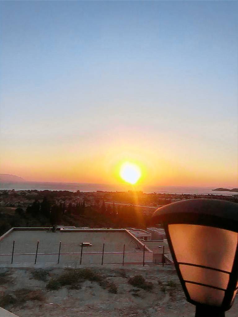 Rental apartment with barbeque & pool | Perfect for remote work — photo 3
