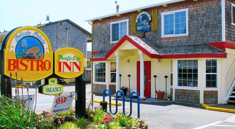 Pacific City Inn — photo 2
