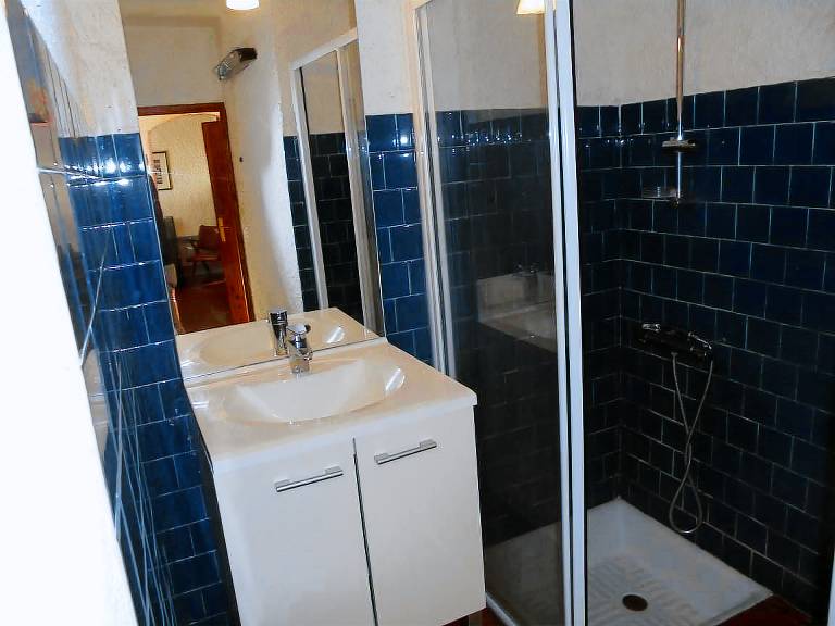 3-room apartment for 6 people, near beach — photo 5