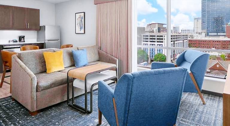 Homewood Suites by Hilton Charlotte Uptown First Ward — photo 3
