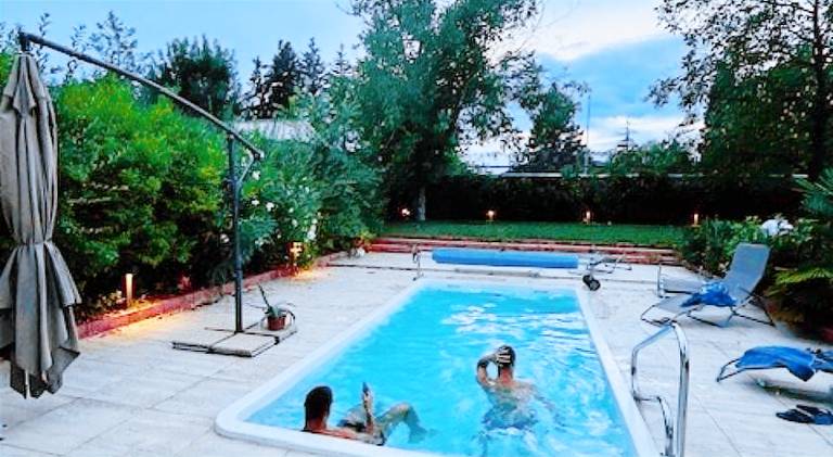 Rental apartment with pool — photo 5