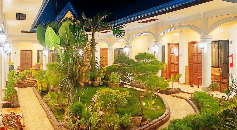 Hola Hostel Puerto Princesa — photo 3