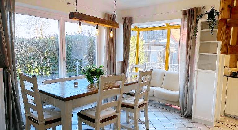 Beautiful rental apartment with yard, terrace & BBQ | Next to the beach | Pet-friendly — photo 2