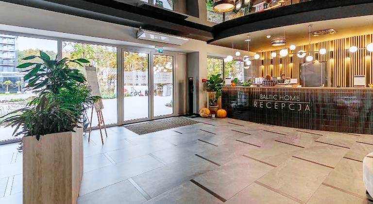 Apartment with sauna, hot tub & pool — photo 2