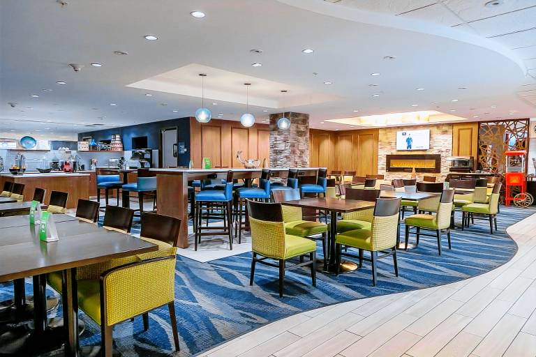 Holiday Inn & Suites Syracuse Airport - Liverpool By IHG — photo 4