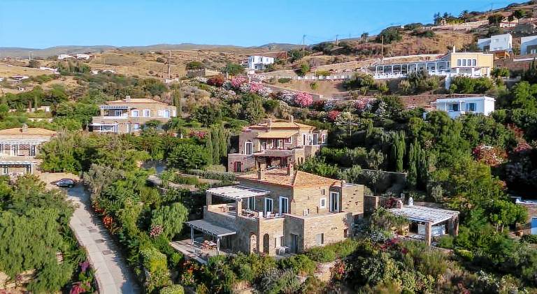 Villa with BBQ, garden & terrace — photo 5