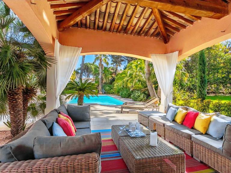Fully equipped spacious vacation home with garden, terrace & grill | Pets are welcome — photo 5