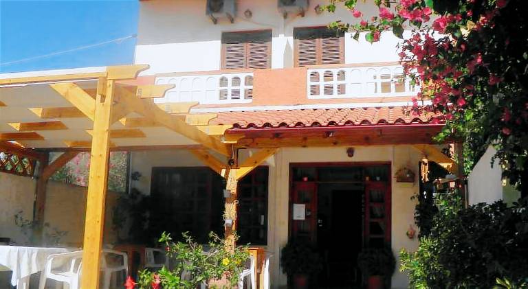 Εξυπηρετούμενο διαμέρισμα Μάταλα